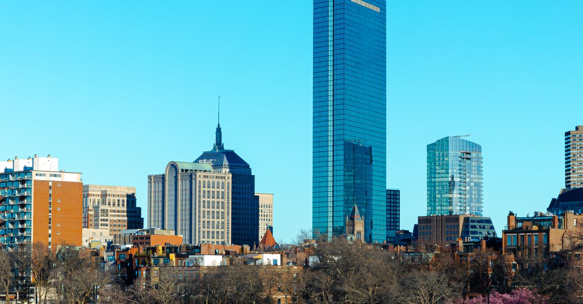 Boston skyline representing the search for Montessori schools in the Greater Boston area